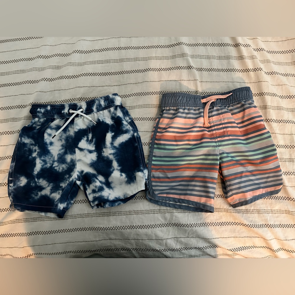 Kids swim trunk set
